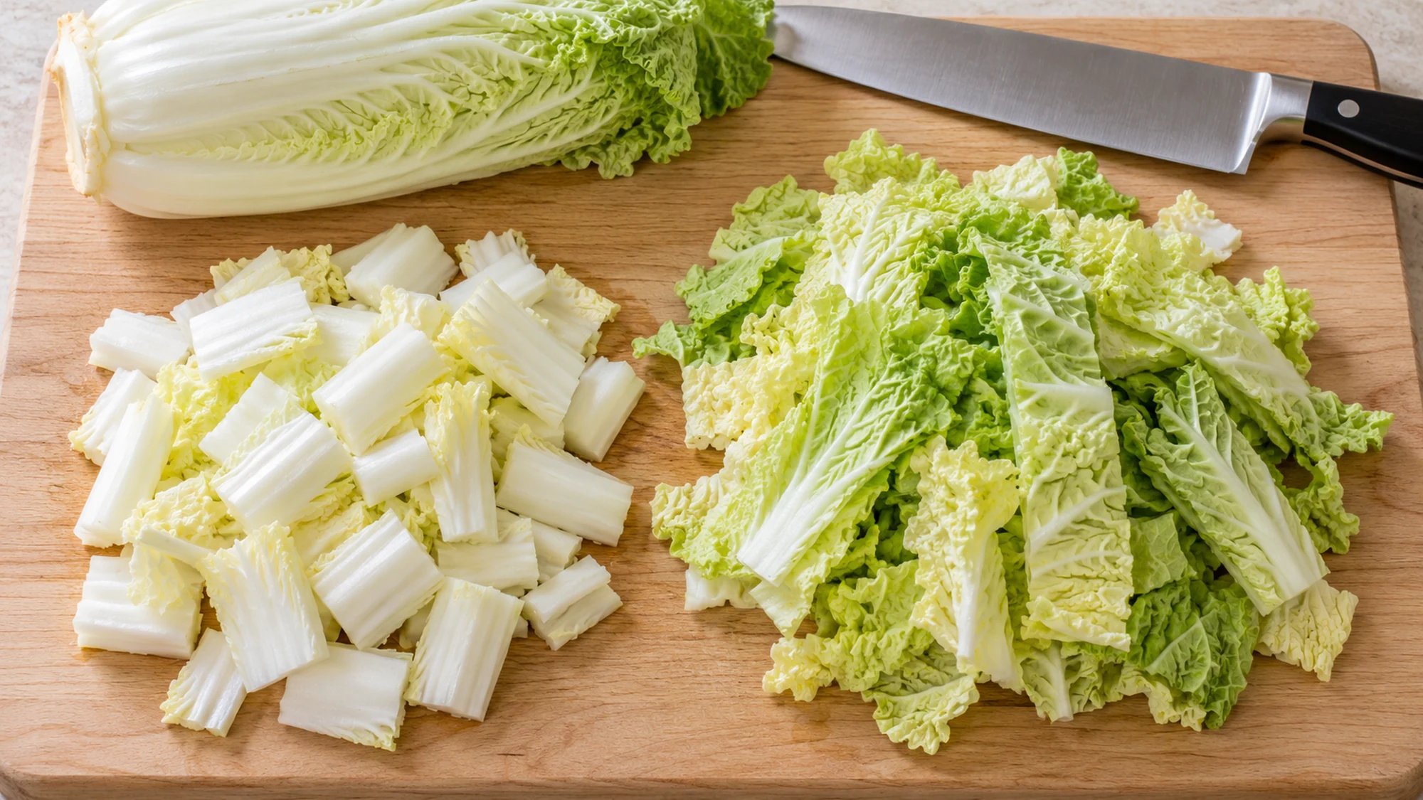Napa cabbage stems and leaves prepared separately for cabbage dumpling soup.